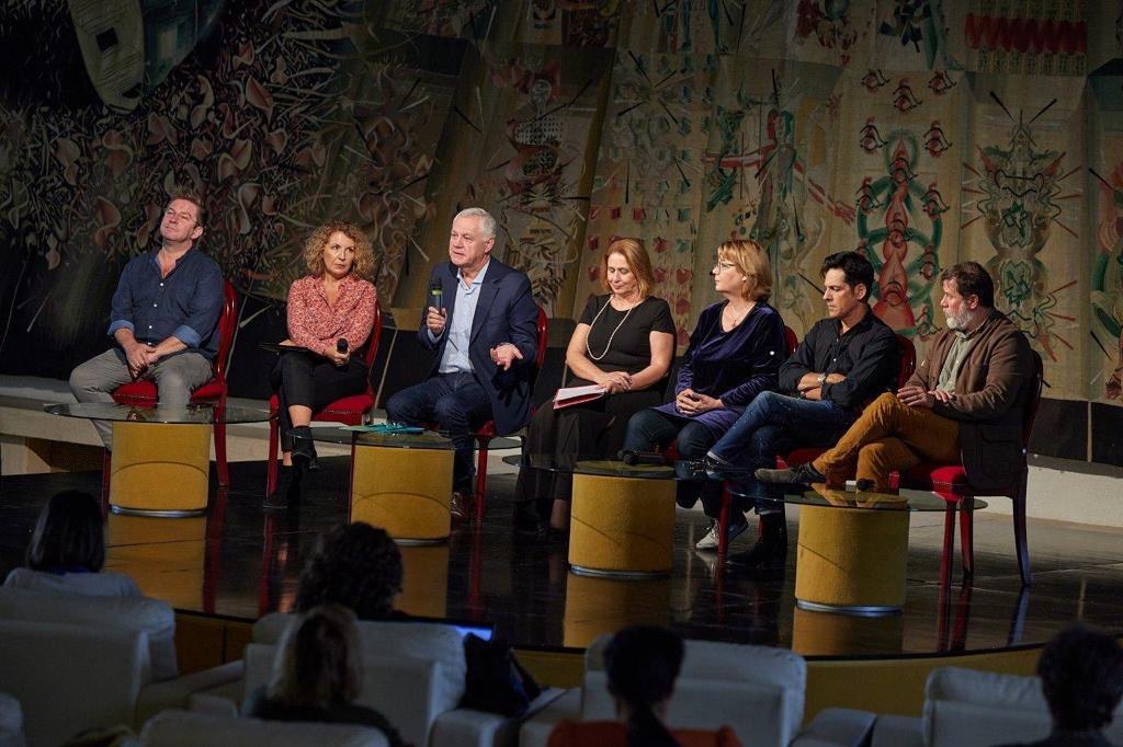 Ştefan Bănică, Emilia Popescu, Pavel Bartoş, Demeter Andras la lansarea Aplauze pentru poet 2022