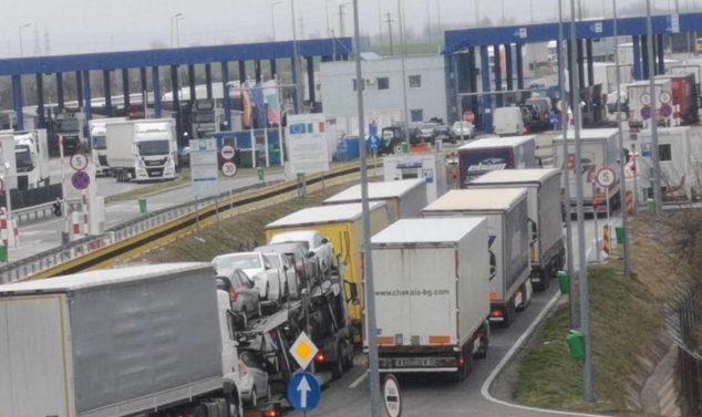 Frontiera de vest este din ce în ce mai aglomerată