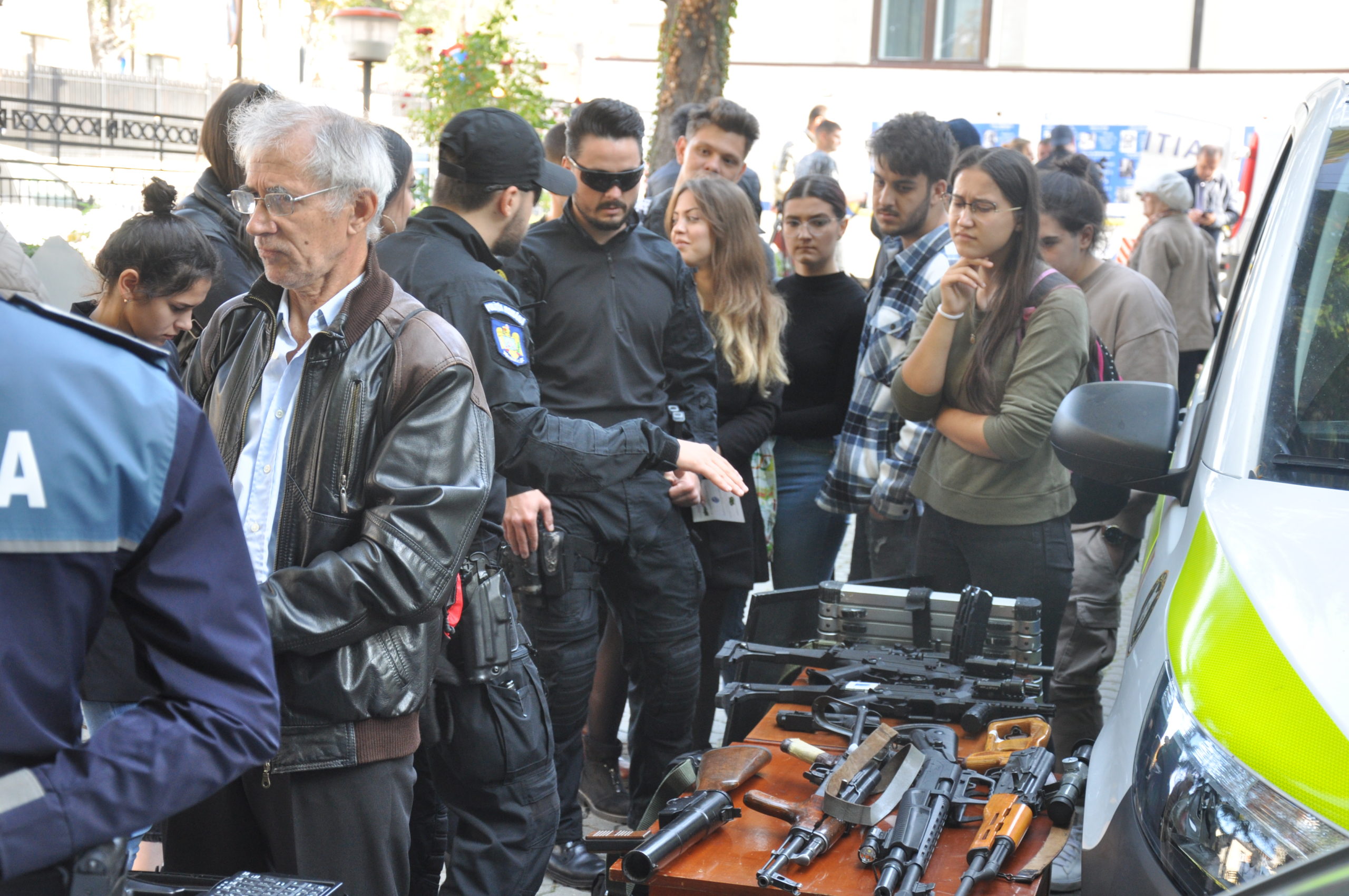 94 de ani de Radio Romania – ”Ziua Porților Deschise” la Radio Oltenia