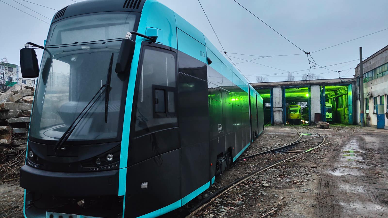 Din această săptămână, craiovenii vor beneficia de transportul cu  10 tramvaie de ultimă generație