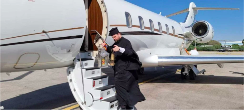 Lumina Sfântă de la Ierusalim, așteptată la Aeroportul Otopeni