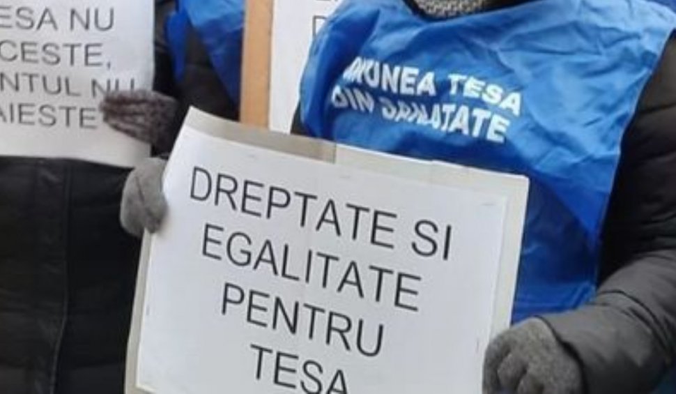 Ministrul Muncii și sindicaliștii TESA din Sănătate au stat de vorba, în stradă