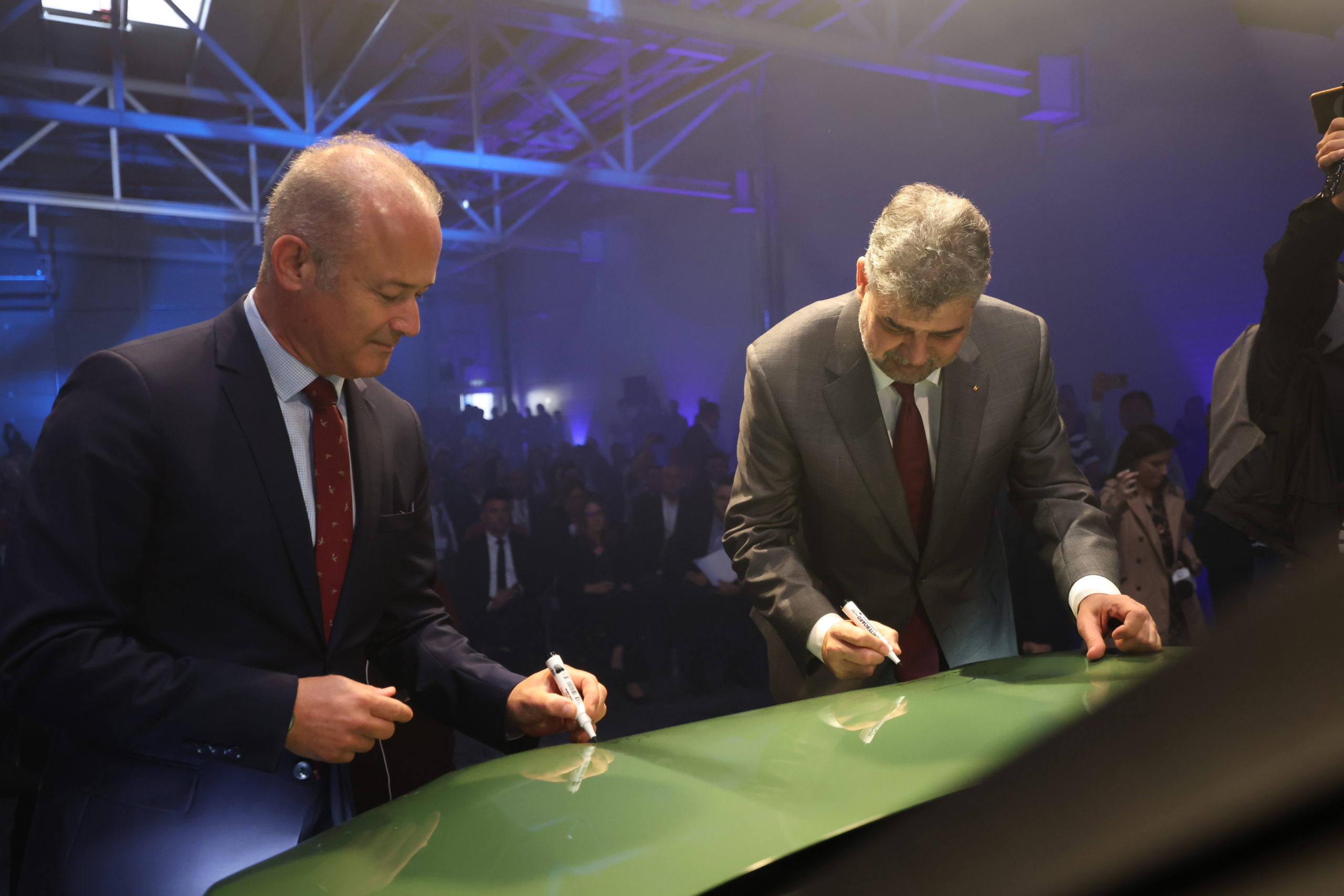 Ciolacu: A cumpăra de produse româneşti este modul de a arată apreciere faţă de rezultatul muncii a mii de angajaţi români