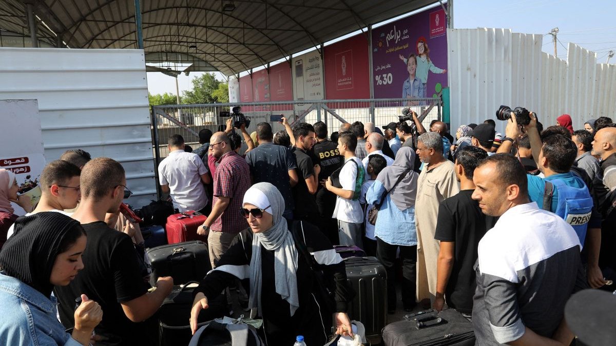 Hamas a oprit evacuarea străinilor din Gaza