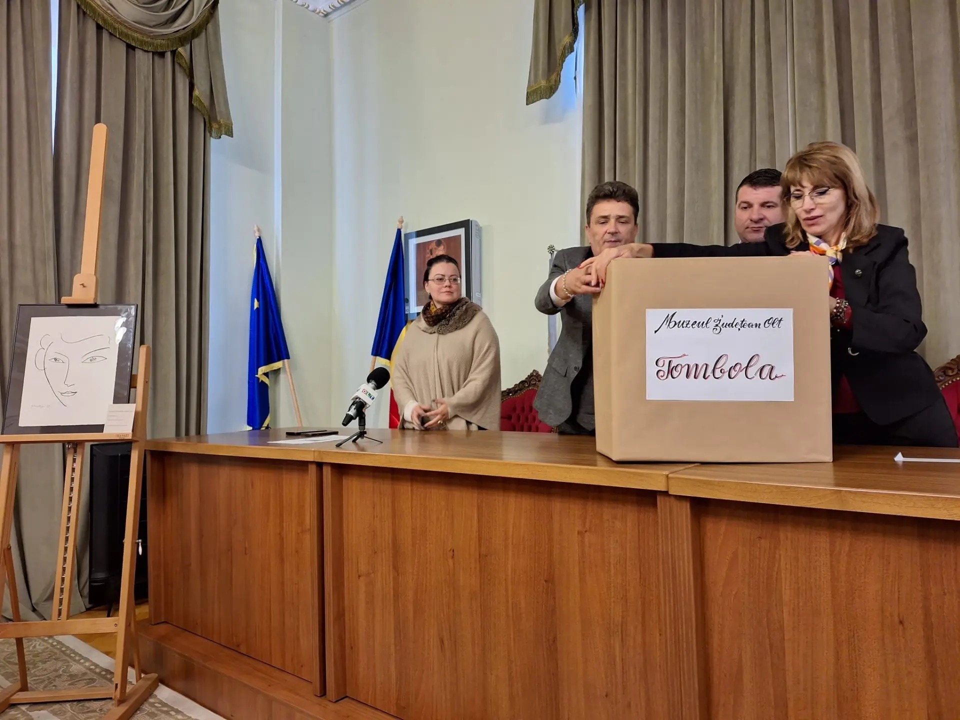 Olt: Un licean a câştigat o litografie de Matisse la o tombolă după ce a vizitat o expoziţie la Muzeul Judeţean