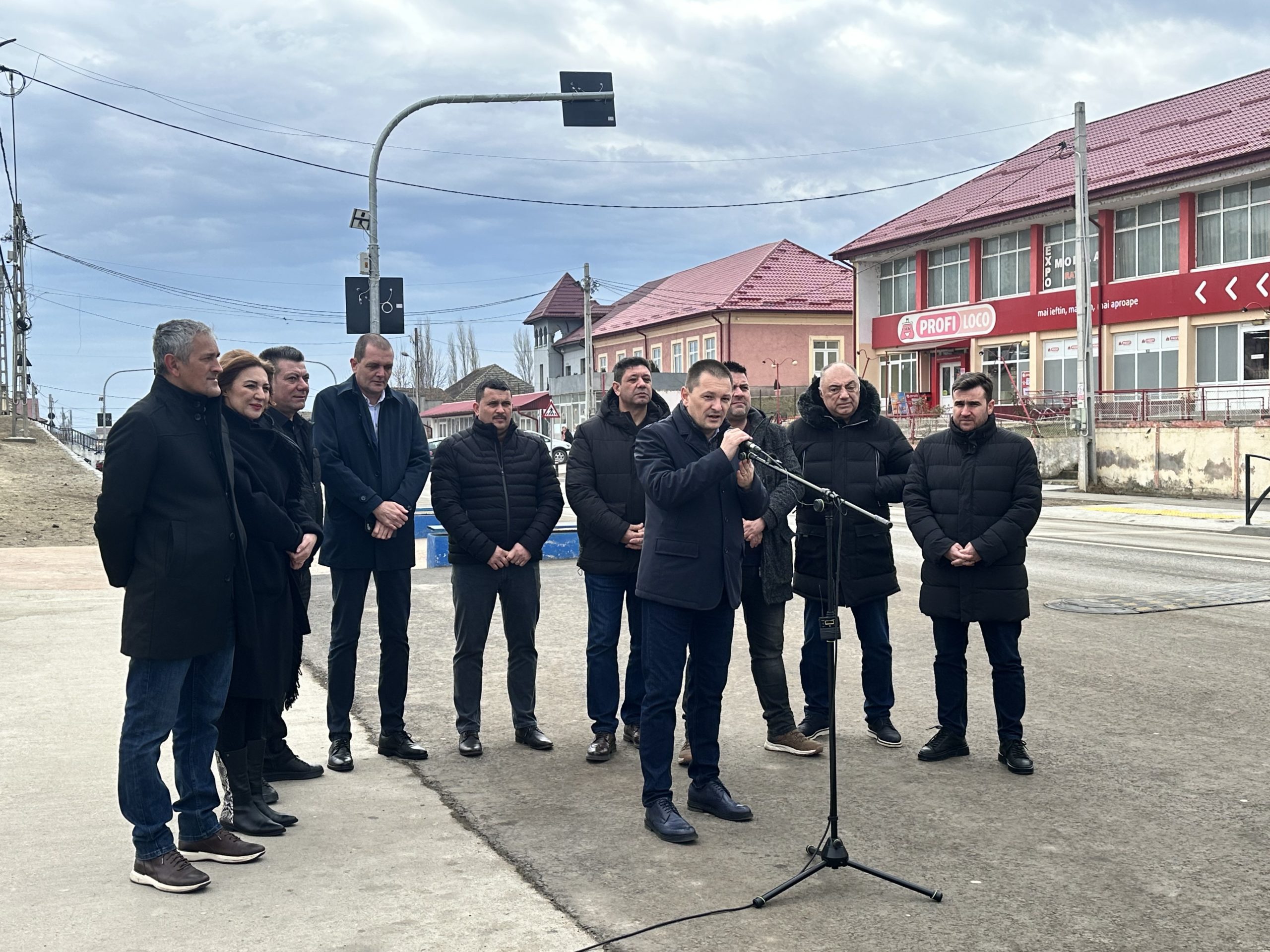 Dolj: A fost reabilitat DJ 561A Giurgița – Moțǎței – Plenița (AUDIO)