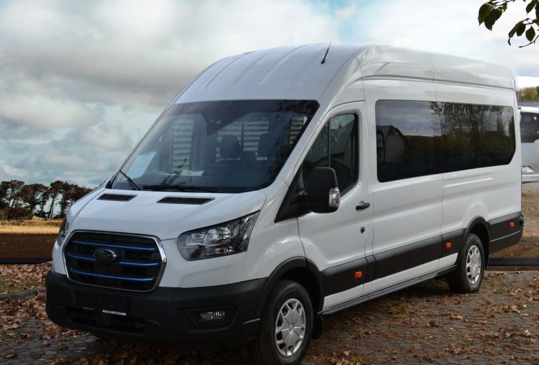 Gorj: Elevii din județ vor beneficia de autobuze electrice pentru transport