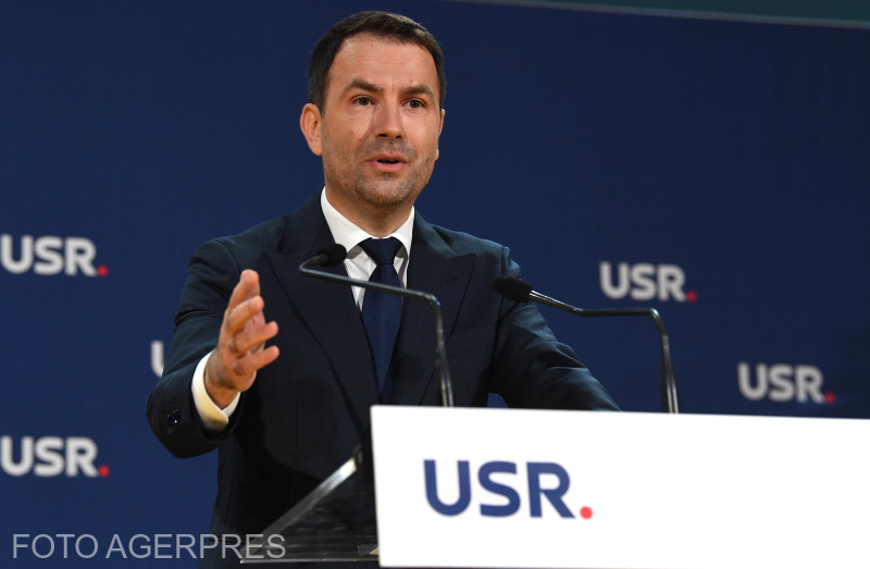 USR a depus o moţiune simplă împotriva ministrului agriculturii, Florin Barbu