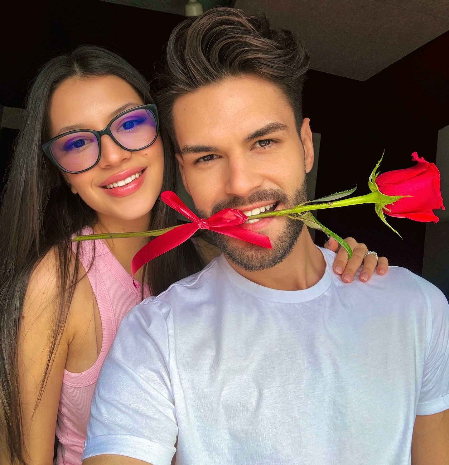 Edward Sanda și Cleopatra Stratan, departe unul de celălalt de Paștele acestui an