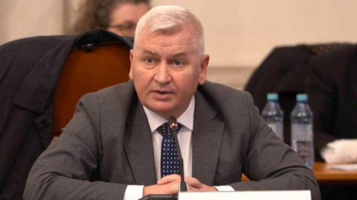 Bătaie în Parlamentul României! Deputatul PNL, Florin Roman, ”agresat fizic” de parlamentarul Dan Vîlceanu