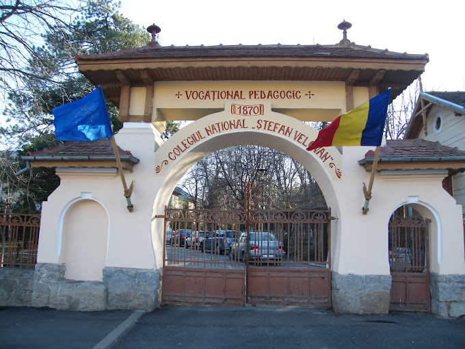 Colegiul Național Pedagogic ,,Ștefan Velovan” din Craiova a publicat oferta şcolară pentru anul 2024-2025