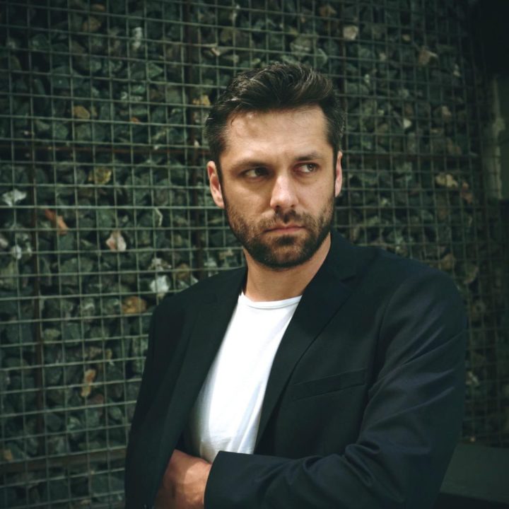 Râmnicu Vâlcea: Alecsandru Dunaev s-a alăturat trupei de actori a Teatrului ”Anton Pann”