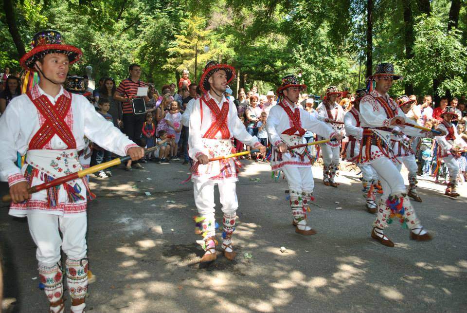 Craiova: Alaiul Călușului Oltenesc, în Duminica Rusaliilor