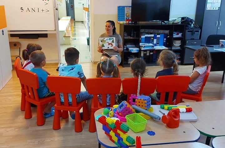 Slatina: Creșe și grădinițe – deschise, în perioada vacanței de vară