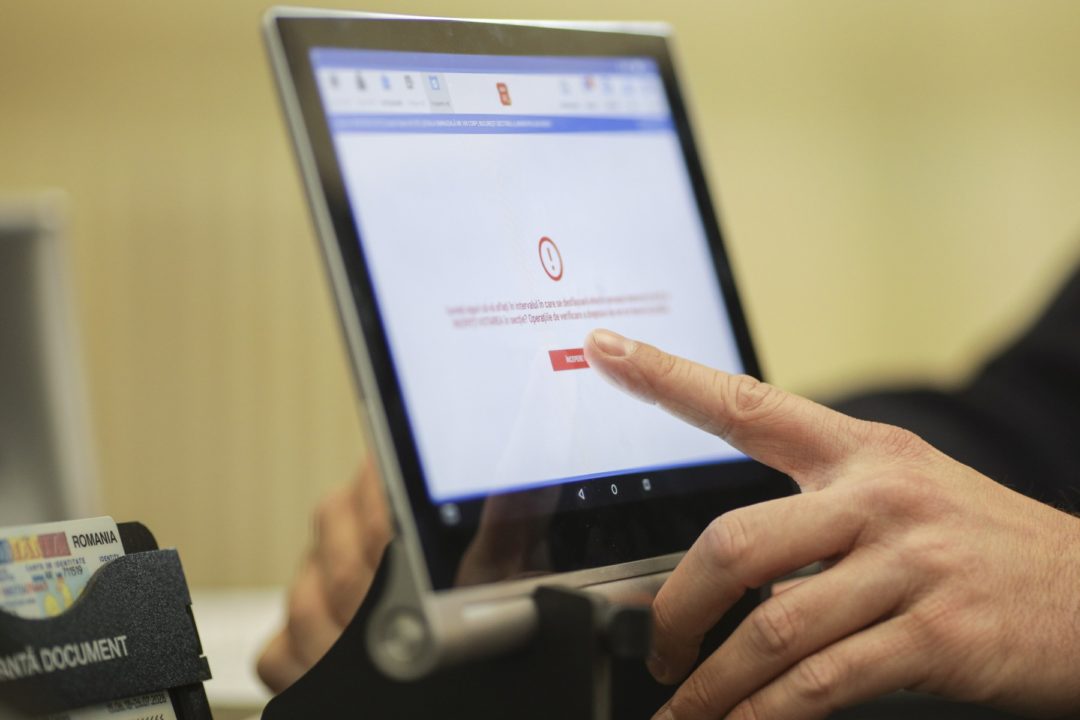 Serviciul pentru Telecomunicaţii Speciale monitorizează procesul de vot, atât în ţară, cât şi în străinătate