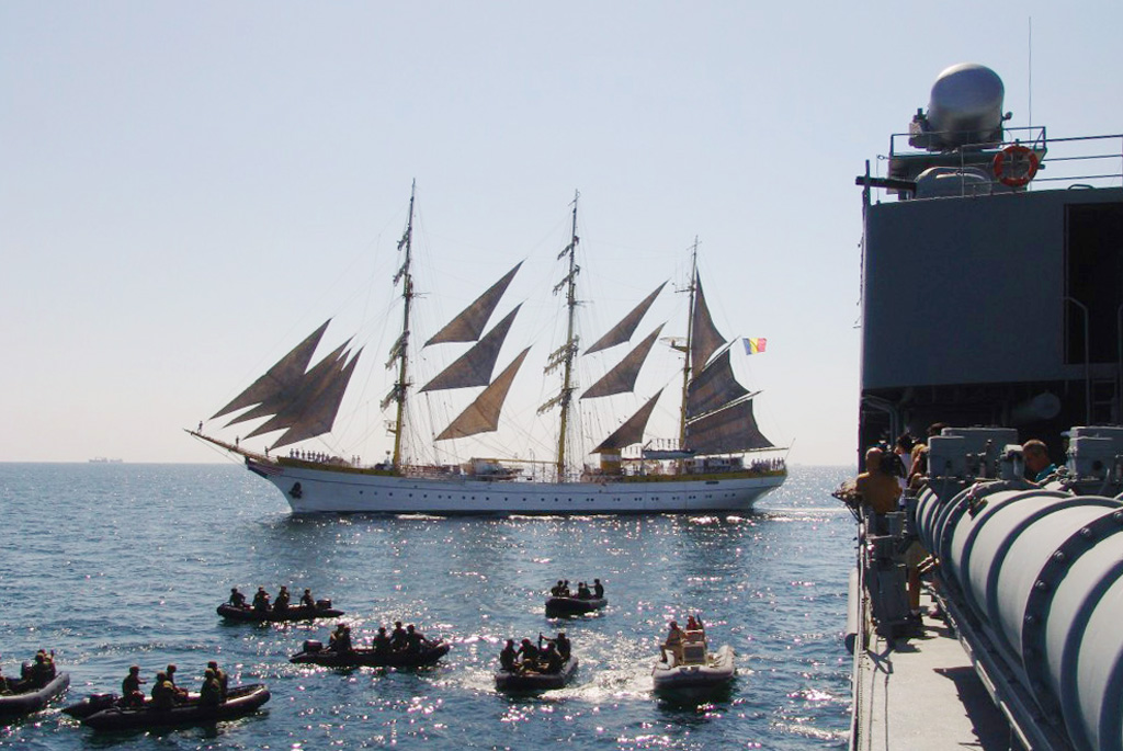 Ziua Marinei Române, sărbătorită în oraşele de la Dunăre şi Marea Neagră