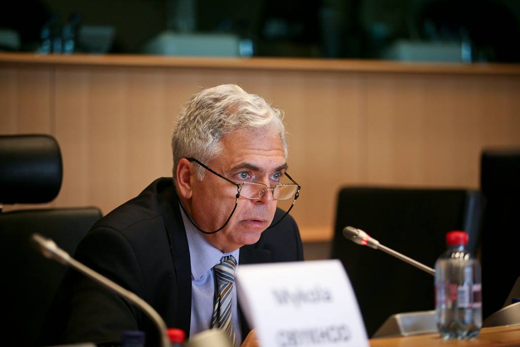 Adrian Severin a pierdut procesul la CEDO și rămâne cu condamnarea pentru luare de mită