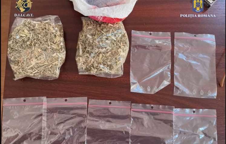 Craiova: vânzător de substanțe psihoactive reținut de polițiști