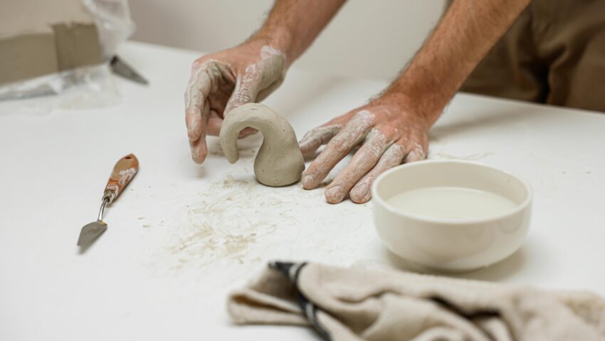 „Horă de jale” prinde viață la Polovragi