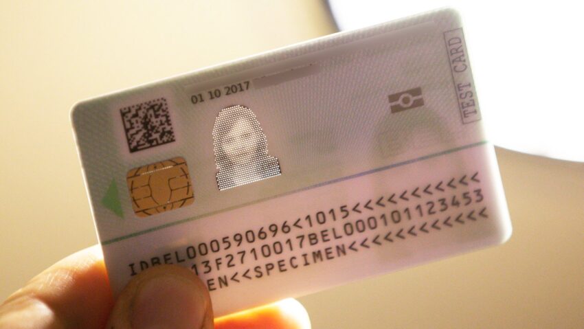 Cartea Electronică de Identitate poate fi obținută din orice județ, începând cu 1 august