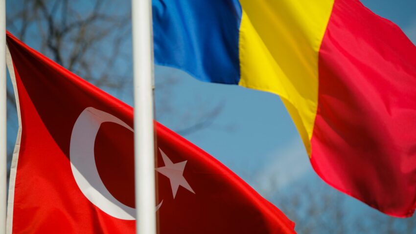România și Turcia – discuții despre rute feroviare alternative, cooperare navală şi creşterea numărului de zboruri