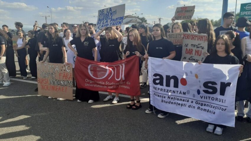 Studenții ies în stradă