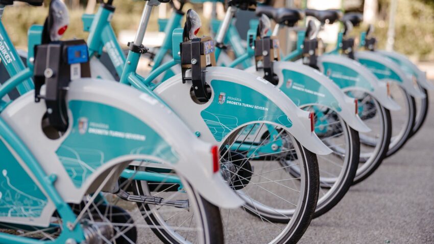 Drobeta-Turnu Severin: sistemul de închiriere a bicicletelor Velo City este funcțional