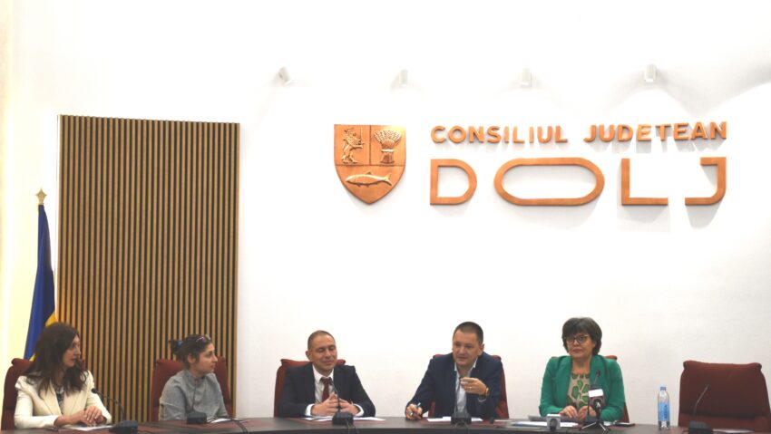 Dolj: „Școli montane fără bariere“ – proiect româno-bulgar în domeniul educației