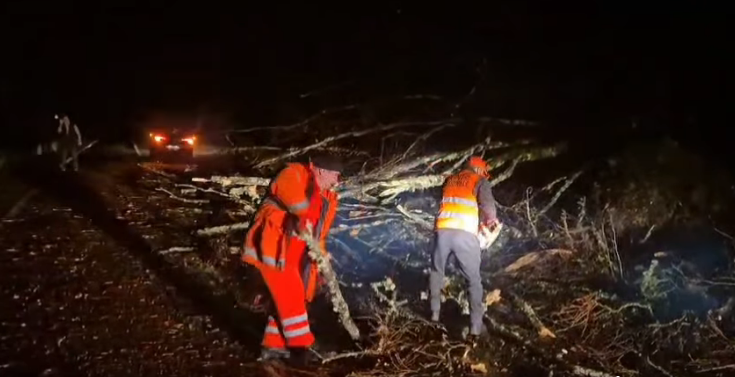 Intervenții ale angajaților SDN Vâlcea pe DN 7A