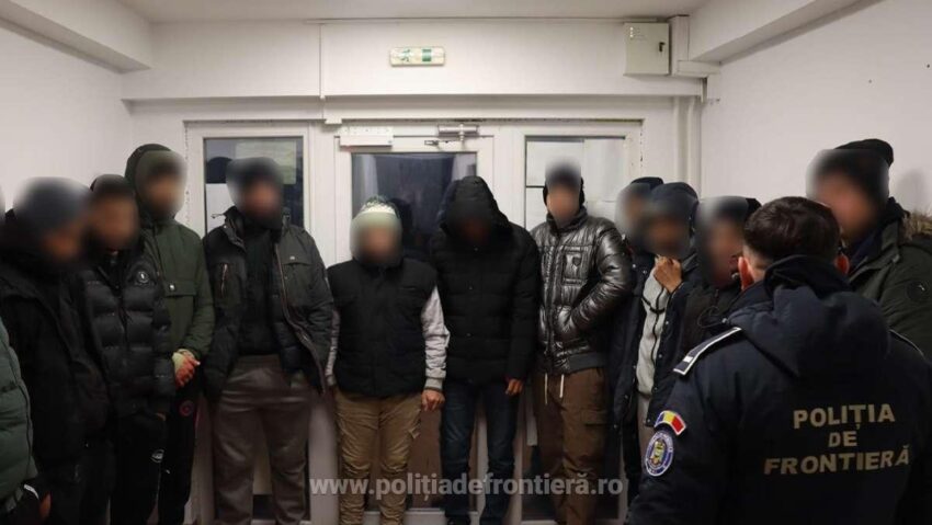 Migranți depistați ascunși într-un camion în parcarea Calafat–Vidin