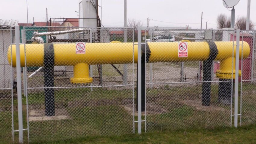 Mehedinți: A fost pusă în funcțiune rețeaua de distribuție a gazelor naturale din comuna Șimian