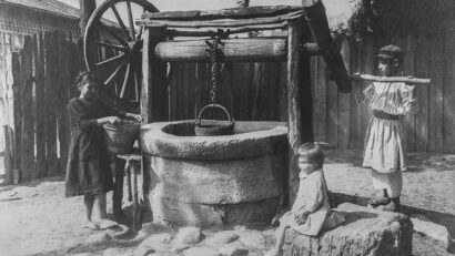 Fântânile Olteniei. Arhivă și contemporaneitate