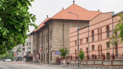 Județul care schimbă educația: Vâlcea aduce tehnologia laser în liceu