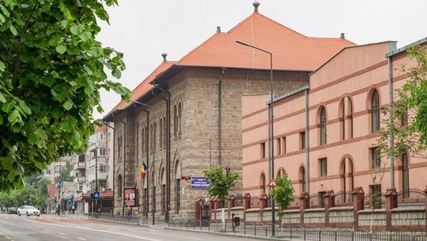 Județul care schimbă educația: Vâlcea aduce tehnologia laser în liceu