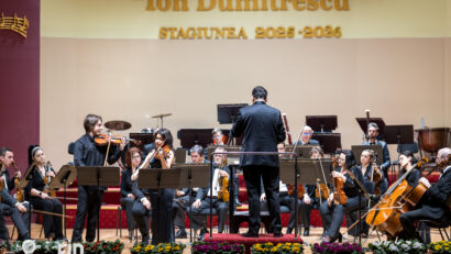 Vâlcea: Angajaţii Filarmonicii ”Ion Dumitrescu” cer revocarea fuziunii cu Teatrul Ariel