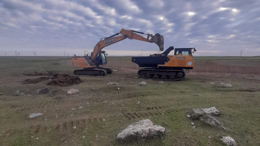 Au început lucrările în regim de urgență la digul de contur a Polderului Bistreț