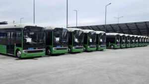 15 microbuze electrice noi pentru transportul public din Râmnicu Vâlcea