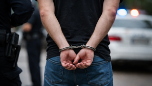 Bărbat de 37 de ani, arestat pentru pornografie infantilă după o anchetă DIICOT la Craiova