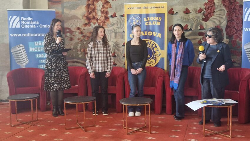 Olimpicii Doljului, premiați la Târgul Gaudeamus Radio România