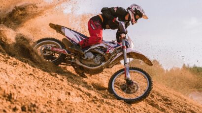 Voineasa devine capitala motocrossului la final de martie