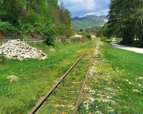 Vâlcea: mocăniţa de la Valea Bistriţei ar putea circula în scop turistic, cel puţin pe tronsonul Frânceşti-Bistriţa
