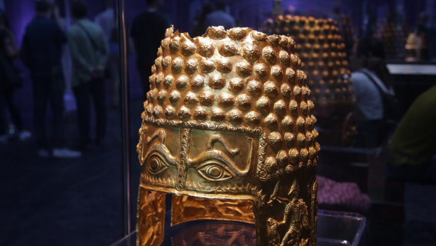 Coiful de la Coțofenești și tezaurul dacic, recuperate după jaful din Olanda