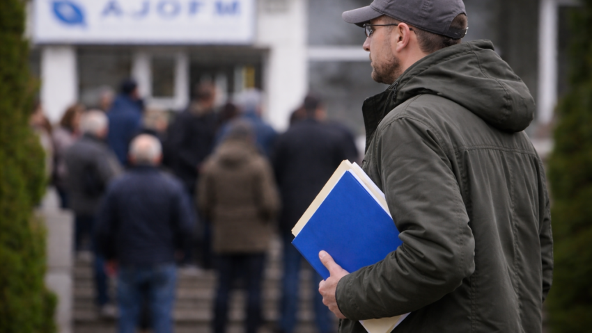 Val de concedieri la Complexul Energetic Oltenia: sute de oameni ajung în șomaj