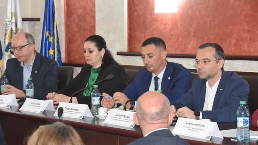 „Vâlcea IT Alliance” – proiect-fanion, premieră la nivel național
