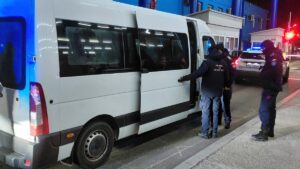 21 de migranți fără acte, opriți în Dolj