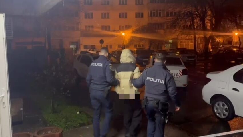 Minor de 15 ani, reținut după un incident cu spray lacrimogen într-un mall din Craiova