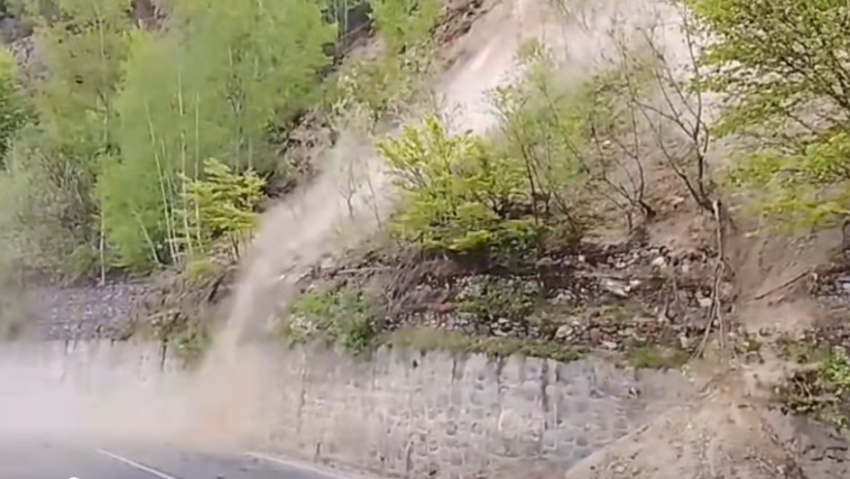 Lucrări pe DN 7A – Valea Oltului