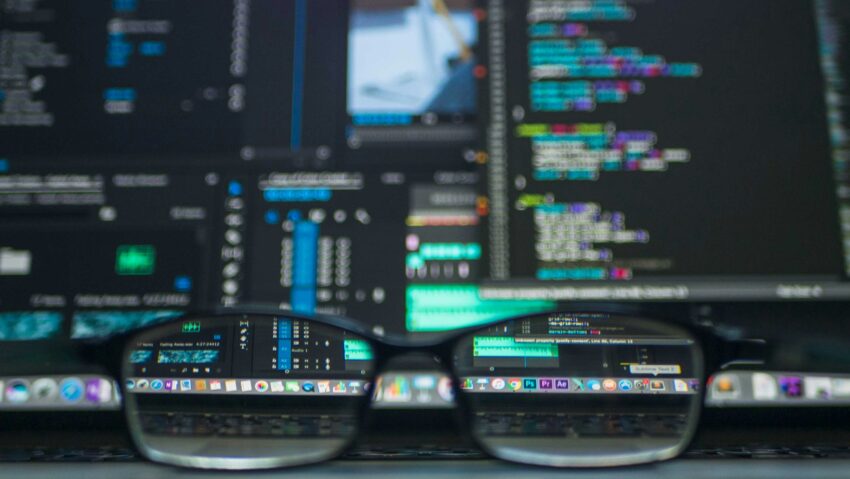 Parlamentul pregătește protecție legală pentru hackerii etici
