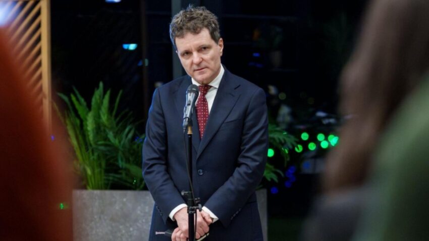 Nicușor Dan, în ajunul moțiunii de cenzură: România va continua să păstreze direcția occidentală