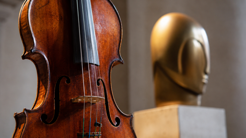 Turneul Internațional Stradivarius ajunge la Hobița cu o ediție dedicată lui Constantin Brâncuși